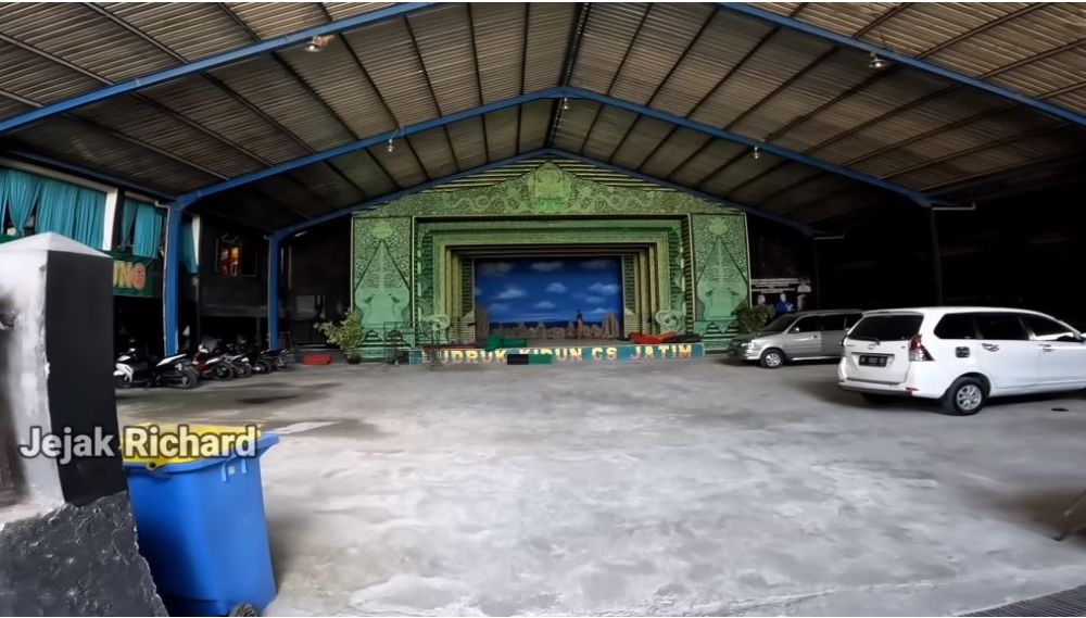 rumah mantan pacar bella bonita © YouTube