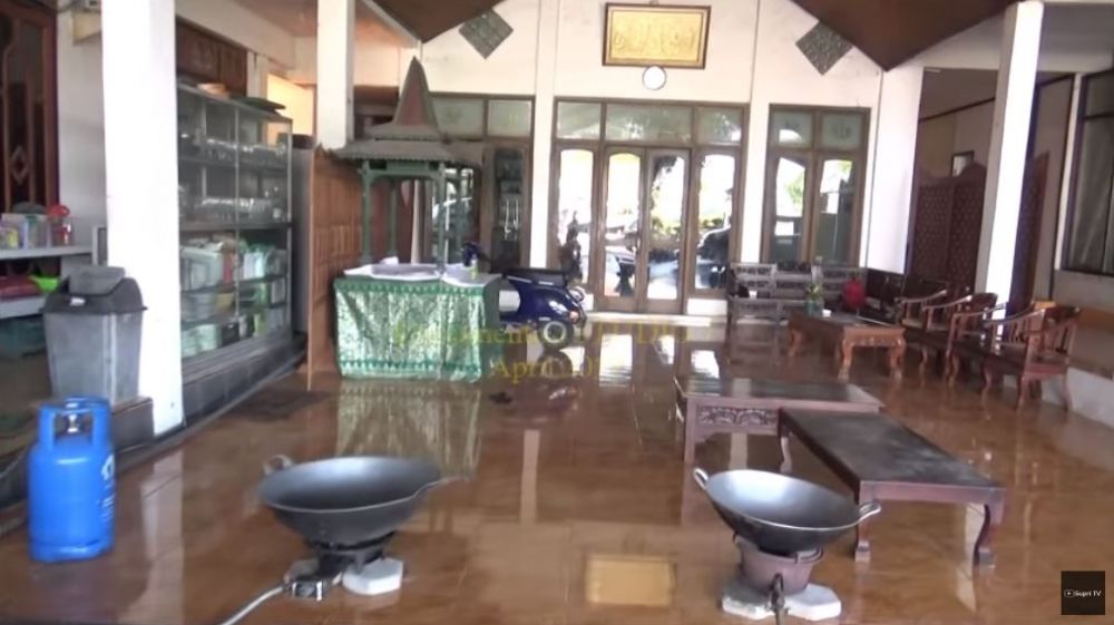 rumah mantan pacar bella bonita © YouTube