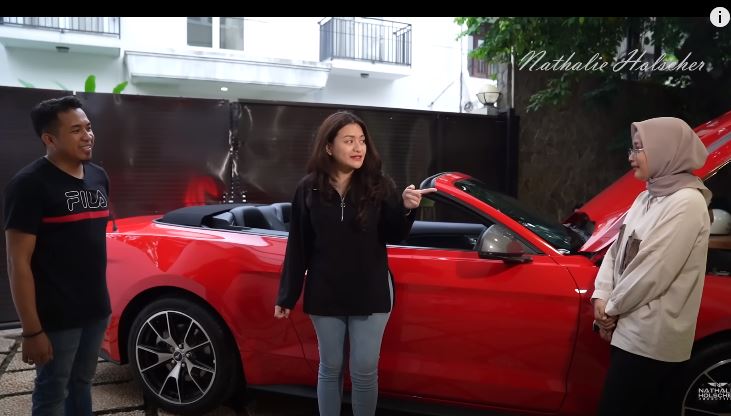 mobil mewah nathalie holscher © 2023 brilio.net mobil mewah nathalie holscher © 2023 brilio.net