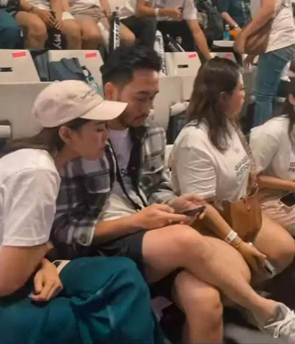 momen manis Jeje Govinda dengan Syahnaz © berbagai sumber momen manis Jeje Govinda dengan Syahnaz © berbagai sumber