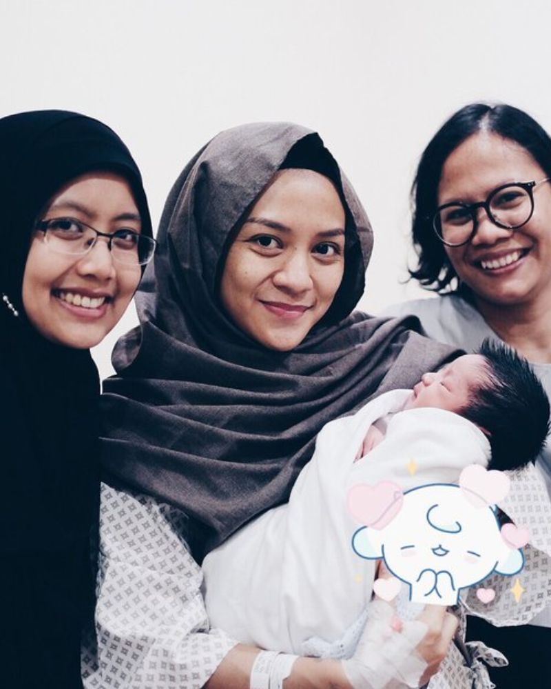 paras artis cilik usai melahirkan  © instagram