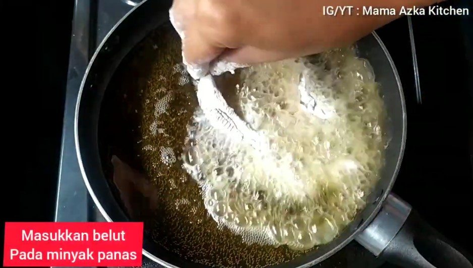 Cara bikin belut krispi ala warung lalapan agar semakin gurih, nggak keras, dan renyah tahan lama