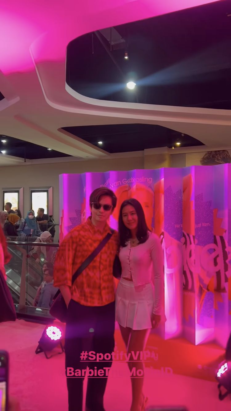 artis di premiere barbie © 2023 brilio.net