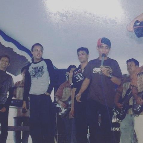 Sule jadi penabuh gendang ©Instagram/@ferdinan_sule