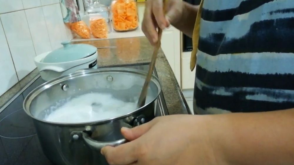 Trik bikin nasi uduk makin gurih dan pulen tahan lama, tetap enak walau seharian di suhu ruang