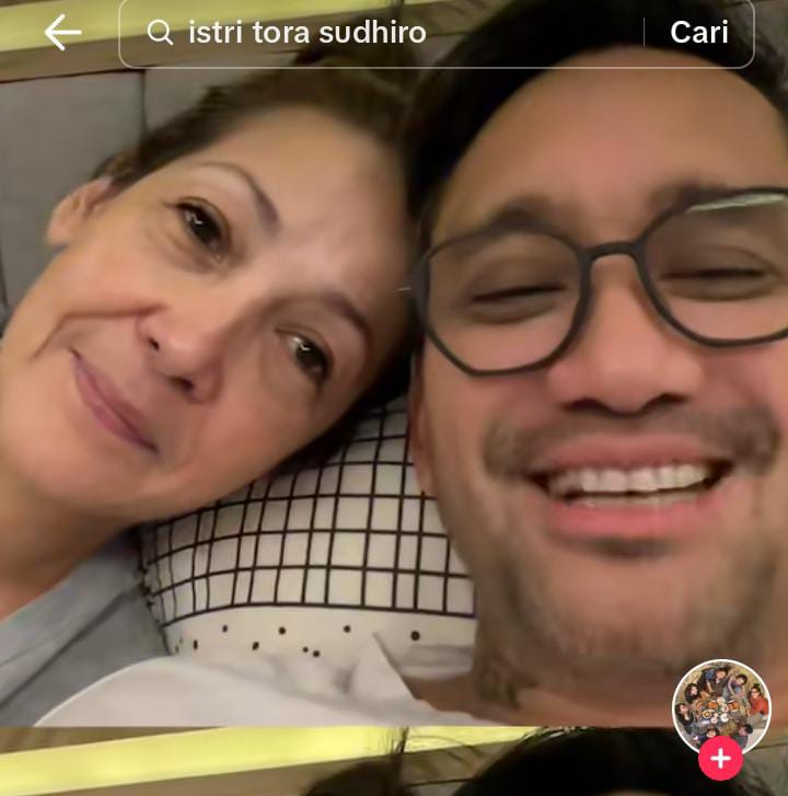 filter aged pasangan seleb © 2023 brilio.net