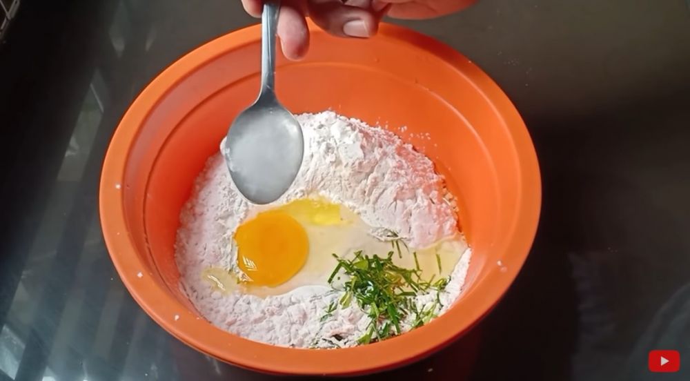 Tanpa santan, begini trik bikin adonan rempeyek agar semakin renyah dan tak cepat tengik