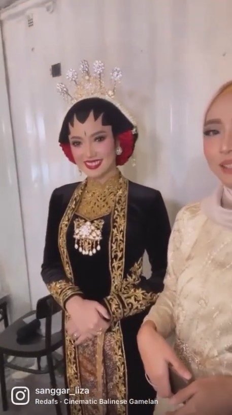 Pertahankan paes asli, 9 transformasi pengantin dirias adat Jogja putri hijab hasilnya flawless abis