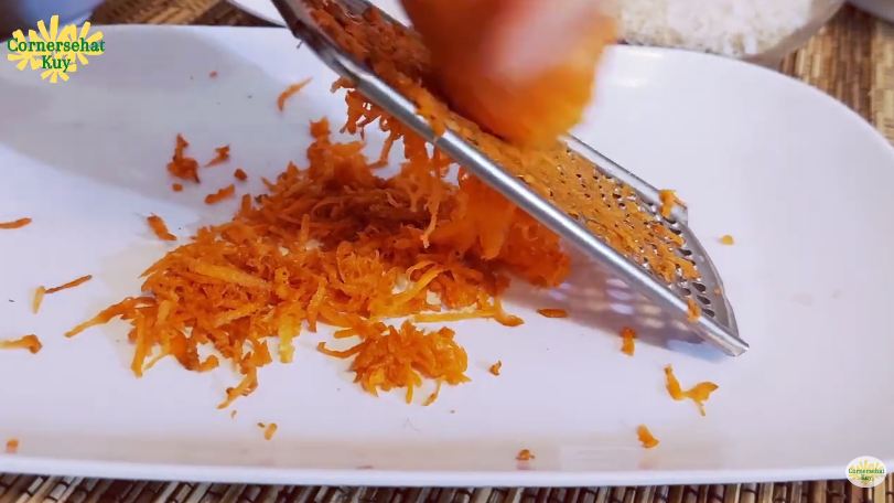 Tanpa tepung terigu dan telur, ini cara agar bakwan jagung bentuknya utuh sekaligus renyah tahan lama