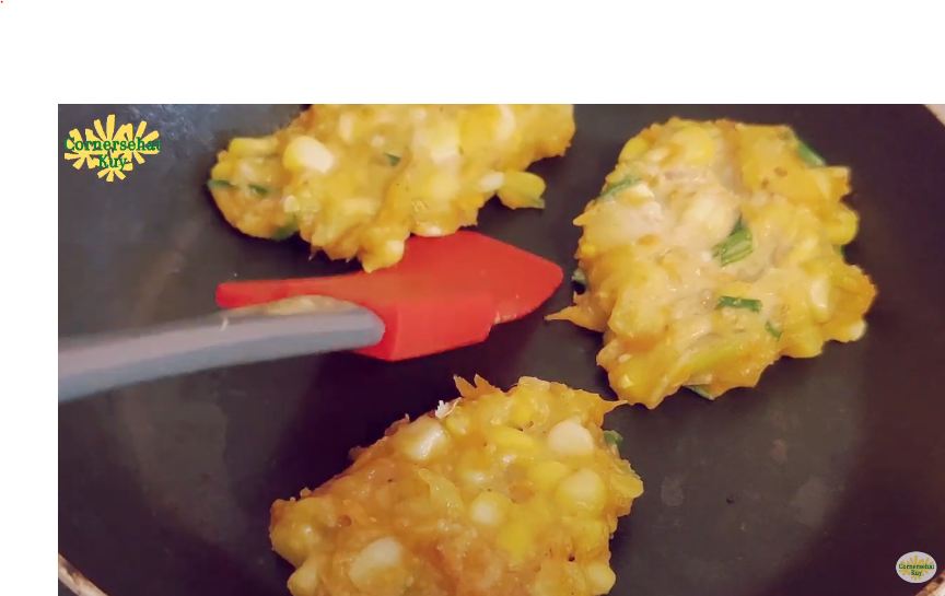 Tanpa tepung terigu dan telur, ini cara agar bakwan jagung bentuknya utuh sekaligus renyah tahan lama