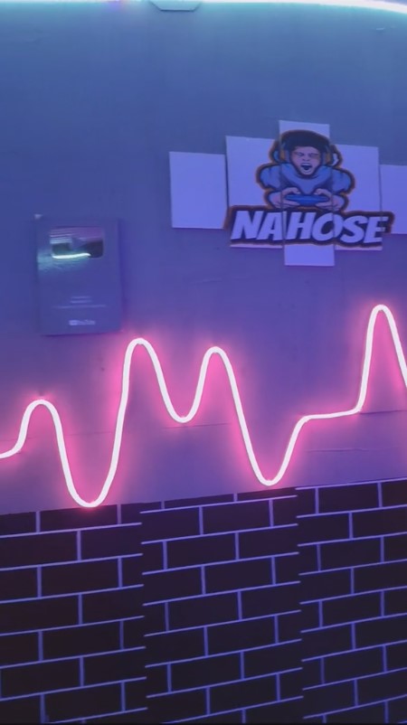 dikira gudang ternyata kamar eksklusif © TikTok/@valentinon_nahose