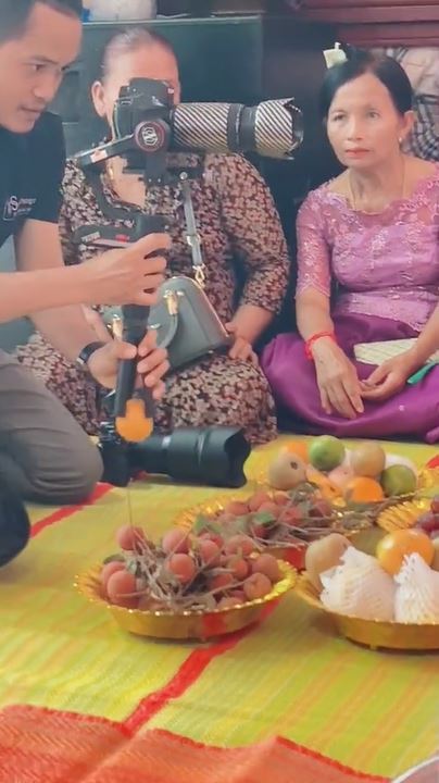 fotografer ambil buah reaksi ibu bombastic side eye Berbagai sumber