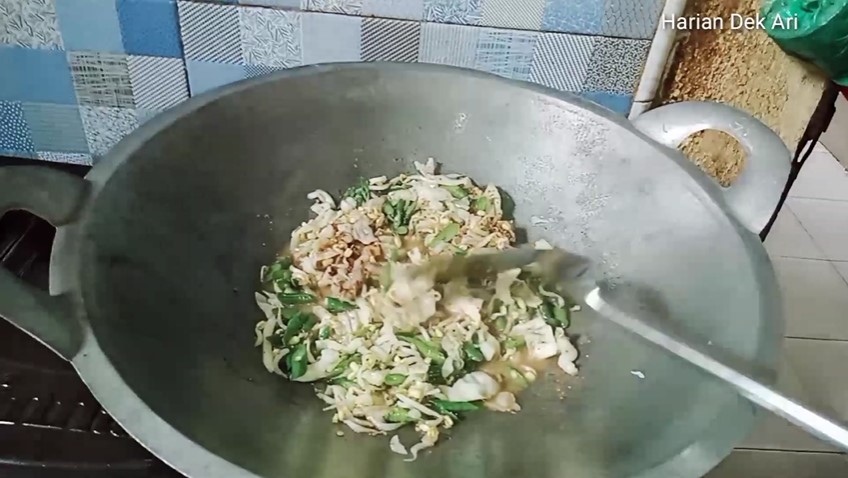 Tanpa direbus atau dikukus, ini trik masak sayur pecel agar matangnya pas tapi tak cepat basi