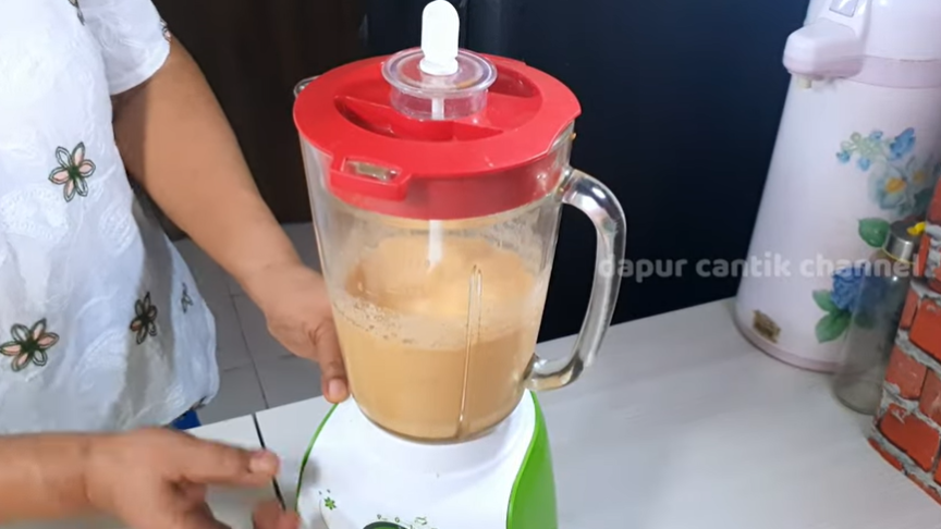 Tanpa pakai kentang, ini cara membuat bumbu gado-gado yang kental, gurih, dan tidak bikin enek
