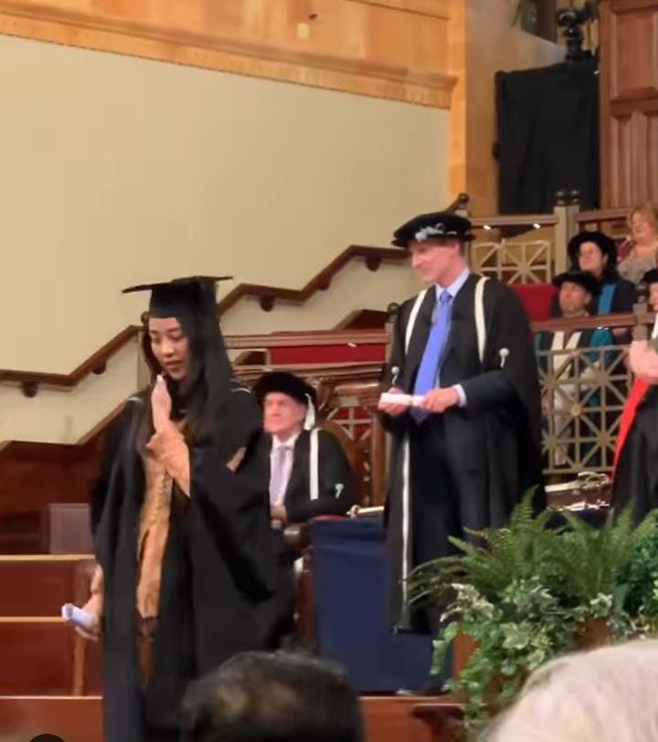 wisuda anak bimbim Instagram