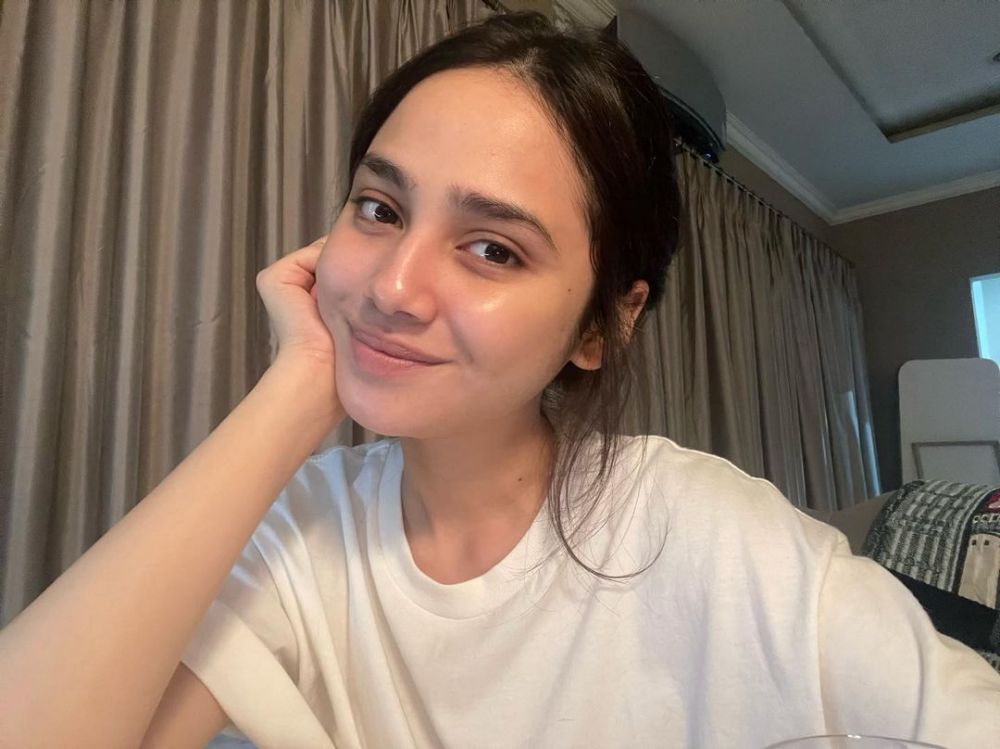 potret syifa hadju tanpa makeup ini bikin salah fokus © berbagai sumber potret syifa hadju tanpa makeup ini bikin salah fokus © berbagai sumber