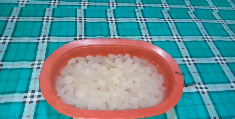 Bukan direndam air beras, ini cara simpan kolang-kaling tanpa kulkas agar awet dan tak berlendir