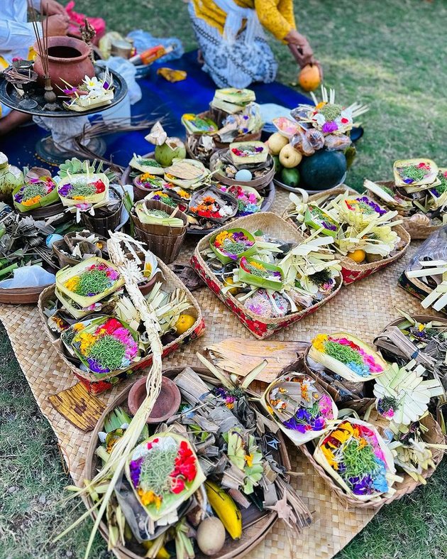 farah quinn gelas melaspas villa mewah © instagram