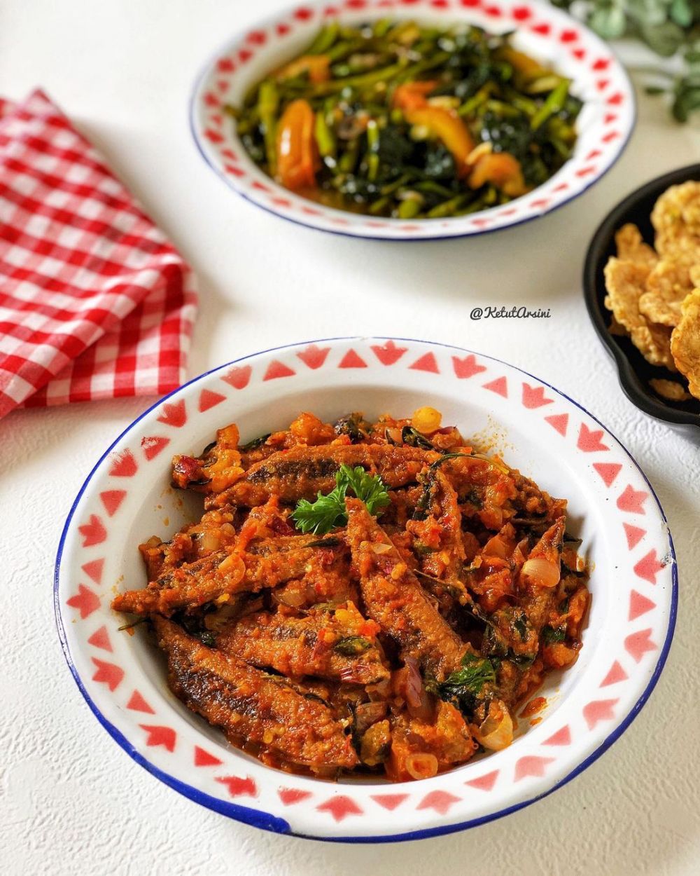 13 Resep sambal pindang ala rumahan, sederhana, pedas, dan bikin nagih