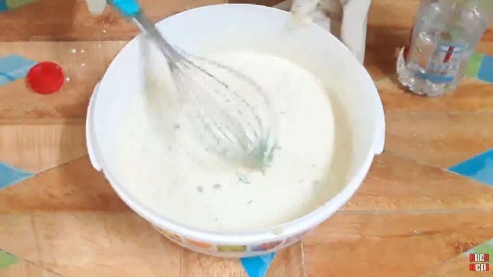 Tanpa tepung beras, begini cara membuat adonan rempeyek makin renyah dan tak bikin minyak kotor