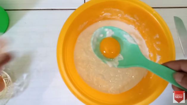 Tanpa baking soda, ini trik mudah bikin pisang goreng tanduk yang renyah seharian