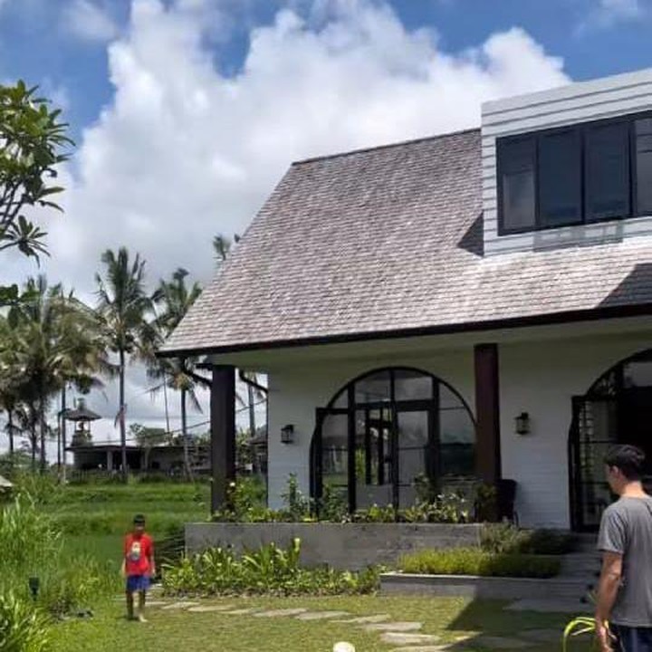 villa mewah artis di bali © 2023 brilio.net