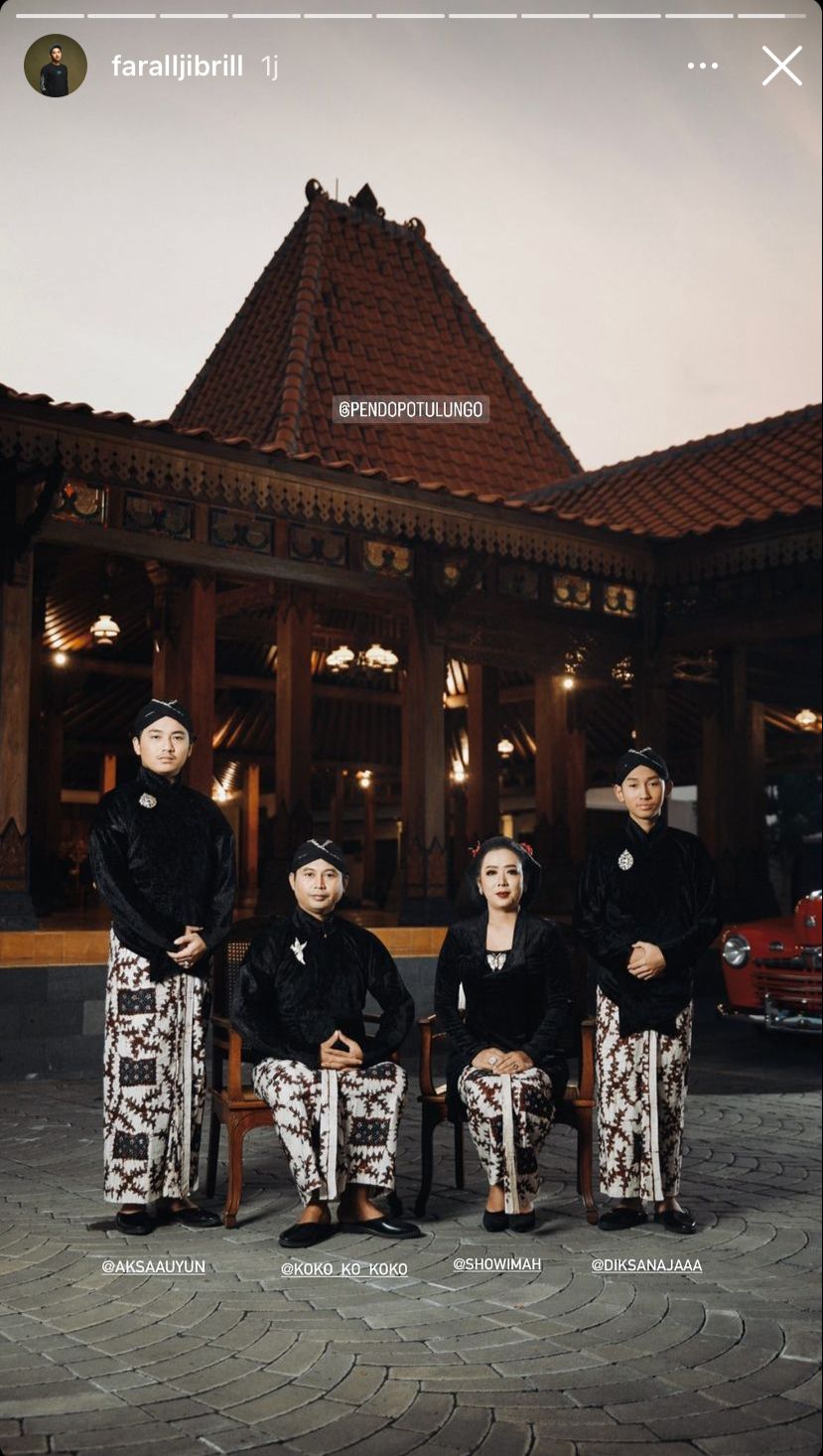 Gelar peresmian pendopo bak pernikahan adat Jawa, intip 11 gaya Soimah anggun dalam balutan kebaya