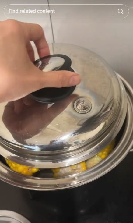 Tak perlu bahan tambahan, ini trik merebus jagung agar semakin manis dan cepat matang dalam 8 menit