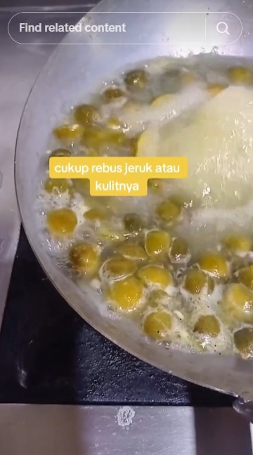 Cuma pakai 1 jenis ampas dapur, ini cara usir noda gosong di permukaan dalam wajan