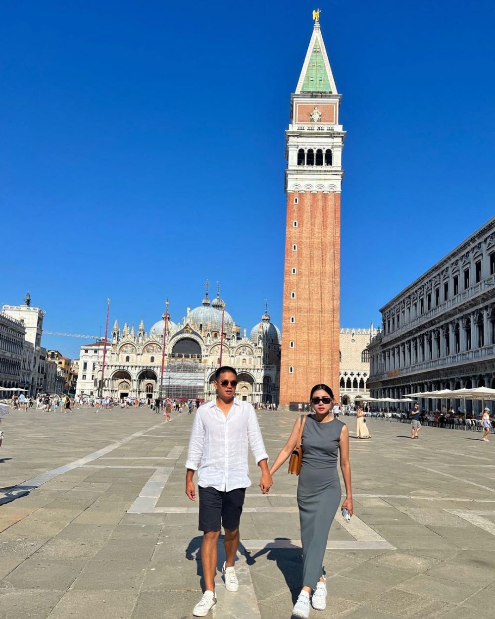 potret mesra citra aulia eks pacar al ghazali bareng kekasih barunya © berbagai sumber potret mesra citra aulia eks pacar al ghazali bareng kekasih barunya © berbagai sumber