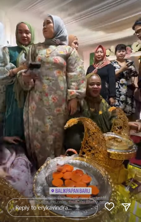 10 Hidangan di lamaran Putri D'Academy dan Abdul Azis, penuh aneka kue khas Bugis