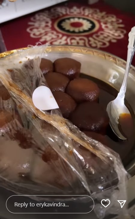 10 Hidangan di lamaran Putri D'Academy dan Abdul Azis, penuh aneka kue khas Bugis