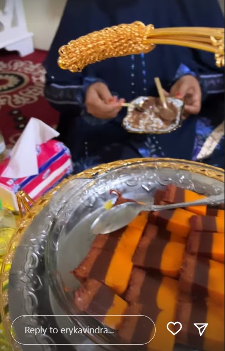 10 Hidangan di lamaran Putri D'Academy dan Abdul Azis, penuh aneka kue khas Bugis