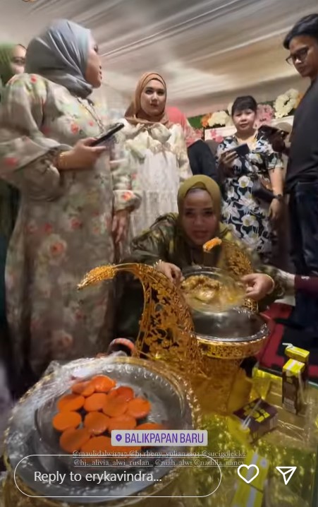 10 Hidangan di lamaran Putri D'Academy dan Abdul Azis, penuh aneka kue khas Bugis