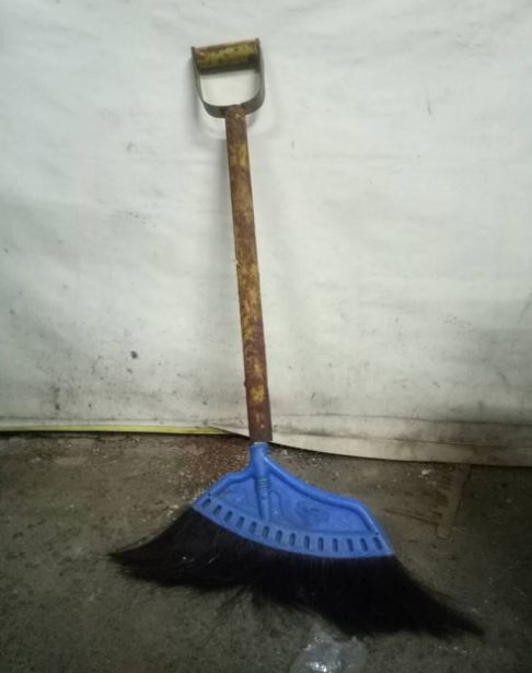 Potret kocak lifehack manfaatkan barang bekas Berbagai sumber