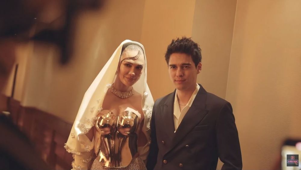 maxime bouttier dampingi luna gala premier © berbagai sumber maxime bouttier dampingi luna gala premier © berbagai sumber