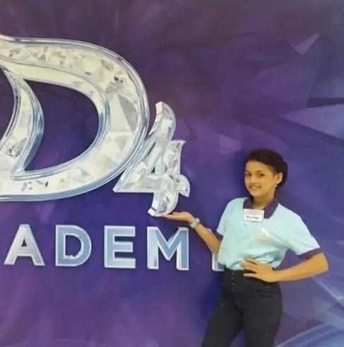 awal karier Putri Isnari © berbagai sumber