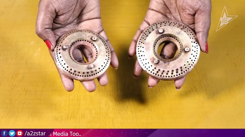 Tanpa tambahan sitrun, ini cara mudah bersihkan noda gosong di burner kompor pakai 3 bahan dapur
