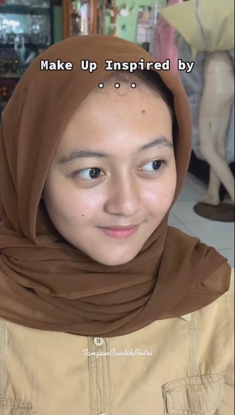 pengantin wajah tak simetris dirias MUA © 2023 brilio.net pengantin wajah tak simetris dirias MUA © 2023 brilio.net