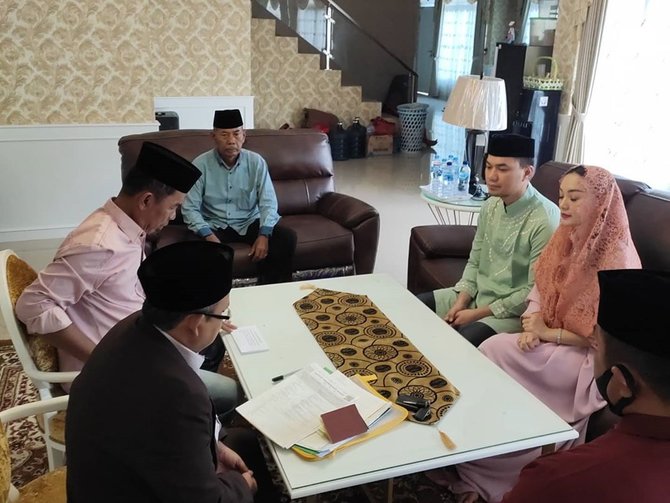 Zaskia Gotik kini punya rumah elit © berbagai sumber