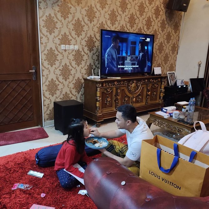 Zaskia Gotik kini punya rumah elit © berbagai sumber