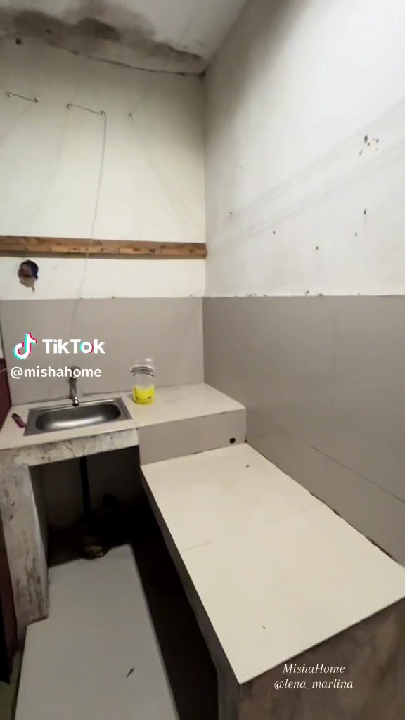 rumah jelek jadi vila © berbagai sumber