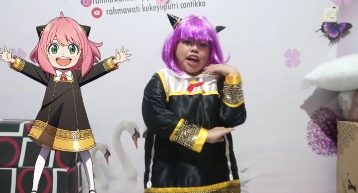 Kekeyi cosplay jadi karakter film © Instagram