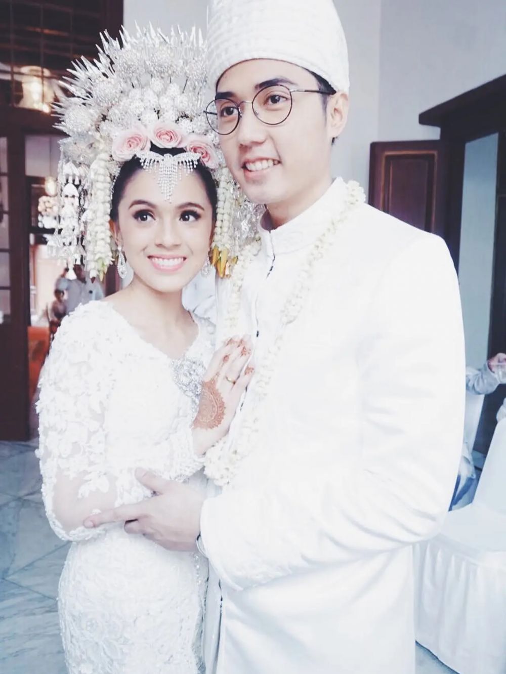 potret mesra nycta gina dan kinos dulu hingga 8 tahun menikah © berbagai sumber potret mesra nycta gina dan kinos dulu hingga 8 tahun menikah © berbagai sumber