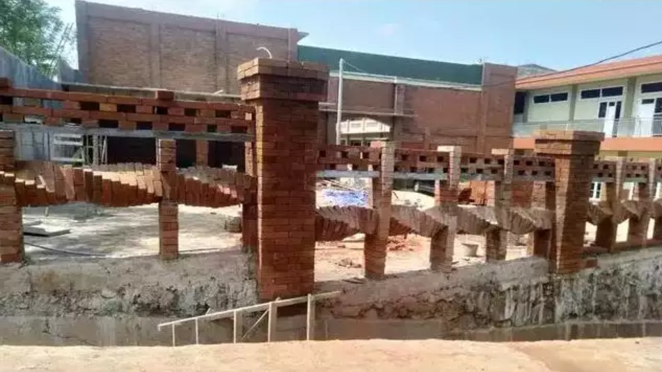 hasil kerja kuli membagongkan Berbagai sumber