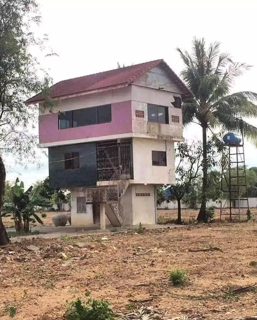 tampilan luar rumah kocak © berbagai sumber tampilan luar rumah kocak © berbagai sumber