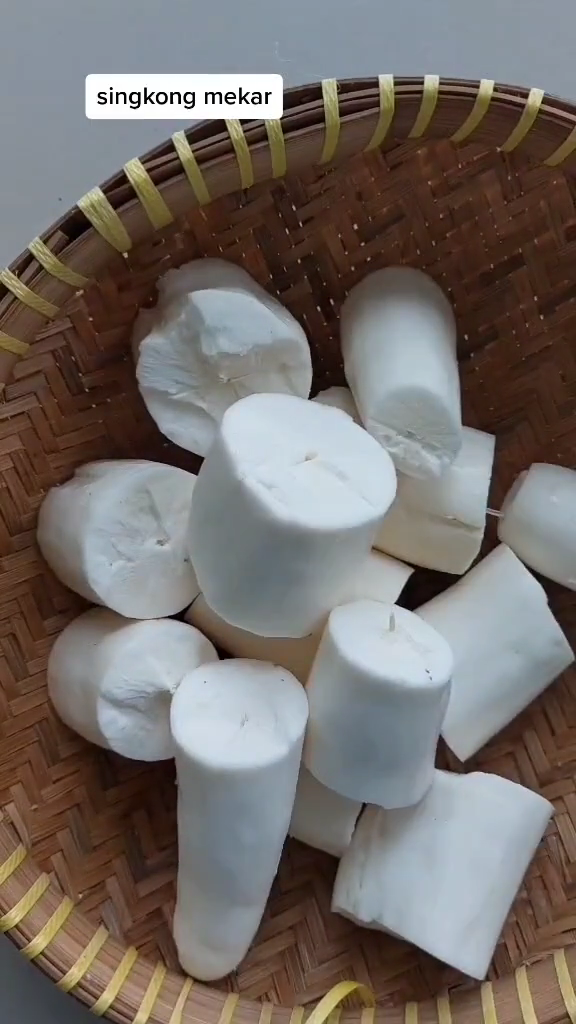 Trik bikin singkong goreng semakin mekar dan renyah tahan lama, cuma tambah 1 bahan