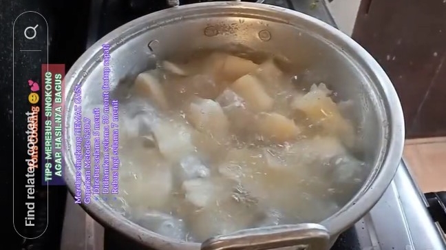 Cuma 12 menit, begini trik merebus singkong agar cepat empuk dan merekah