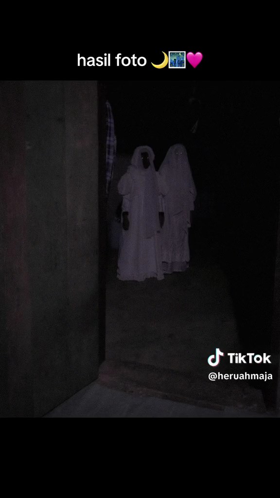 fotoin orang tua © TikTok