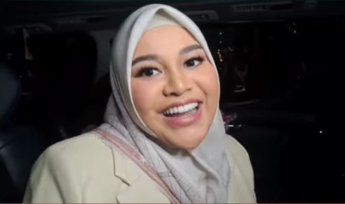 Tanggapan Aurel Hermansyah atas curhatan mantan sopir Atta Halilintar © 2023 brilio.net Tanggapan Aurel Hermansyah atas curhatan mantan sopir Atta Halilintar © 2023 brilio.net